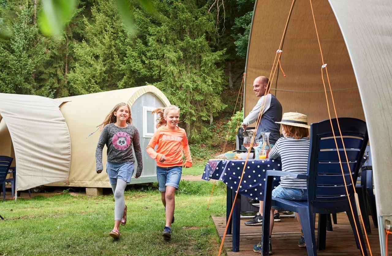 Camping Aux Rives Du Soleil Pont-de-Vaux Dış mekan fotoğraf
